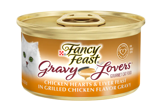 Fancy Feast – שימורי לבבות עוף וכבד ברוטב עשיר לחתולים (85 גרם)